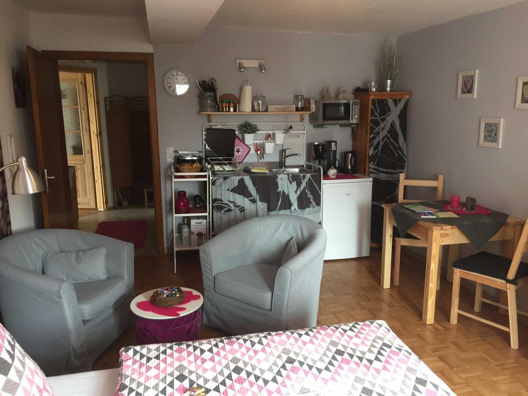 Appartement Im Alten Pfarrhaus Bad Zwesten Εξωτερικό φωτογραφία